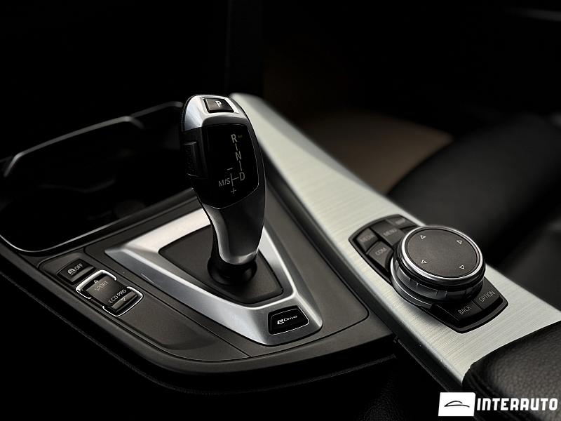 BMW 330E 15 bmw 330e 2016