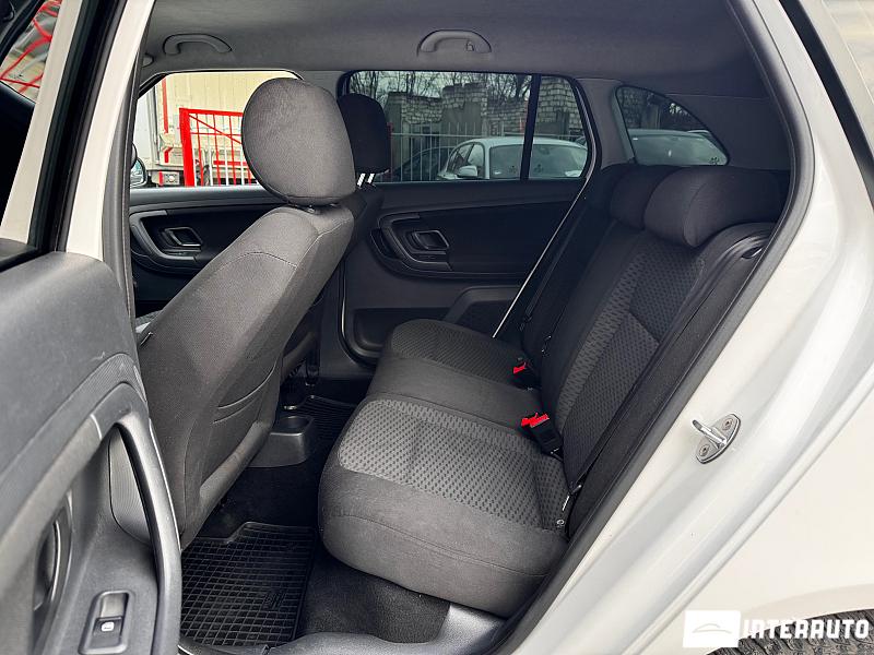 Skoda Fabia 15 skoda fabia 2012