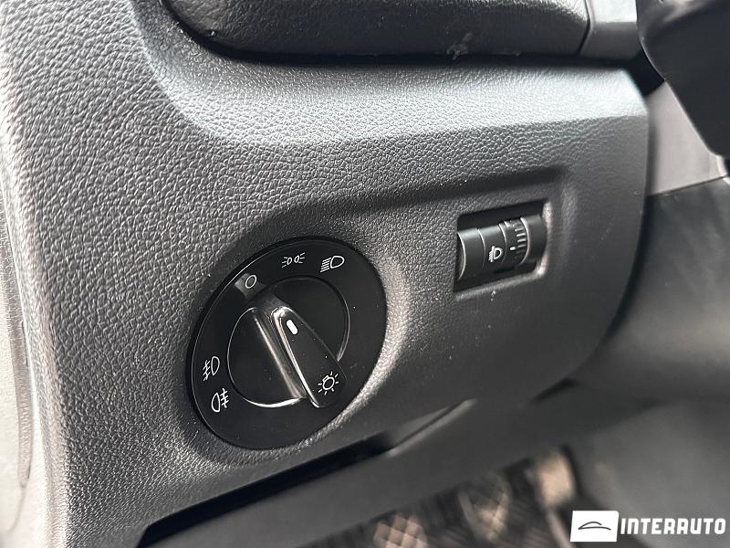 Skoda Fabia 12 skoda fabia 2012