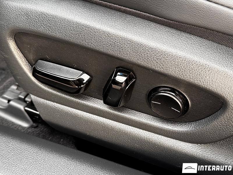 Lexus ES 300h 16 lexus es 300h 2023