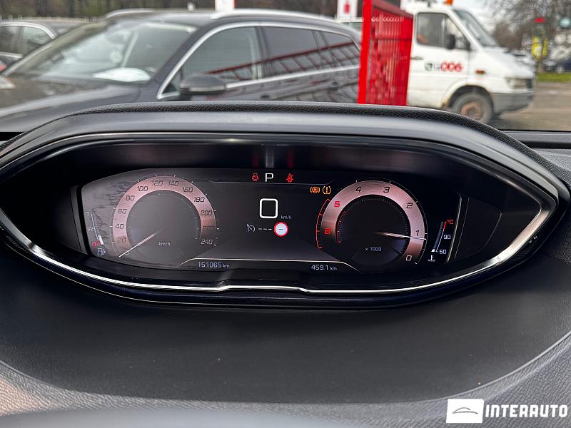 Peugeot 5008 9 peugeot 5008 2020