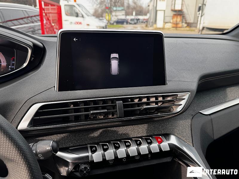 Peugeot 5008 10 peugeot 5008 2020