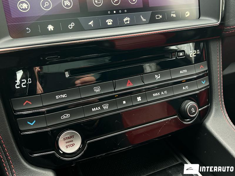 Jaguar F-Pace 17 jaguar f-pace 2016