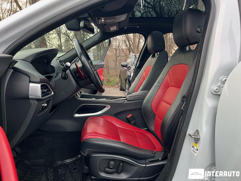 Jaguar F-Pace 5 jaguar f-pace 2016