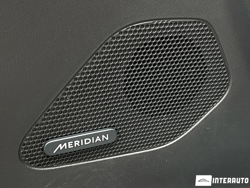 Jaguar F-Pace 8 jaguar f-pace 2016