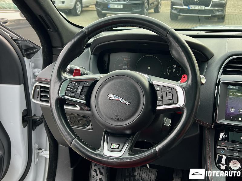 Jaguar F-Pace 12 jaguar f-pace 2016