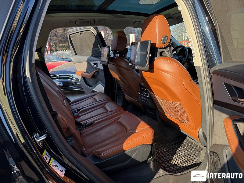 Audi Q7 E-Tron 18 audi q7 e-tron 2016