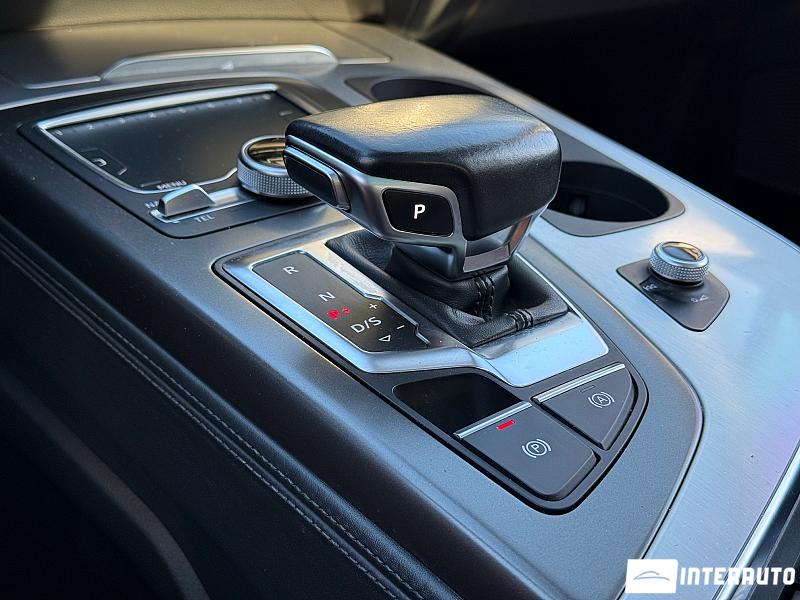 Audi Q7 E-Tron 12 audi q7 e-tron 2016