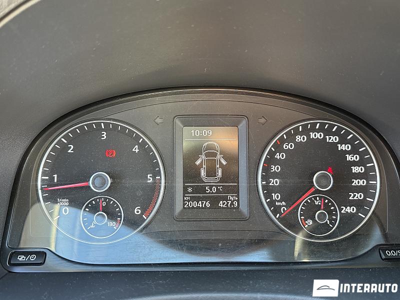 Volkswagen Caddy Maxi 8 volkswagen caddy maxi 2015