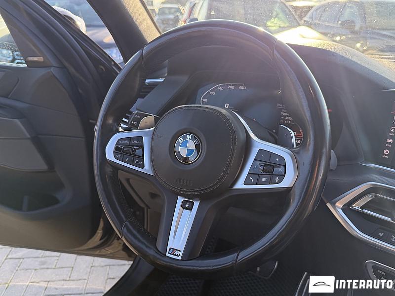 BMW X5 4.0i 7 bmw x5 4.0i 2019