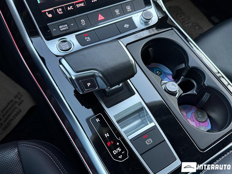 Audi Q8 17 audi q8 2023