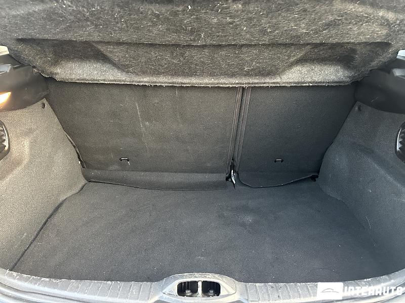 Peugeot 208 16 peugeot 208 2019