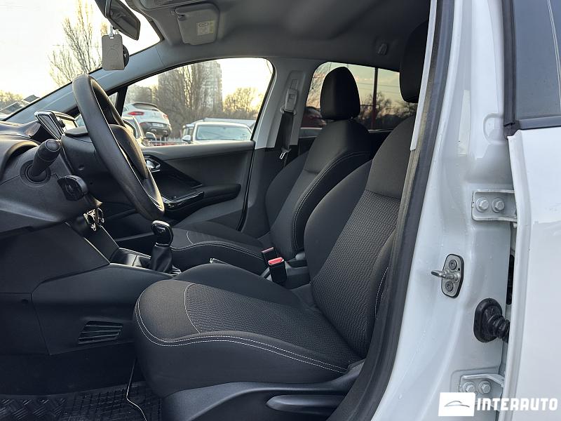 Peugeot 208 5 peugeot 208 2019