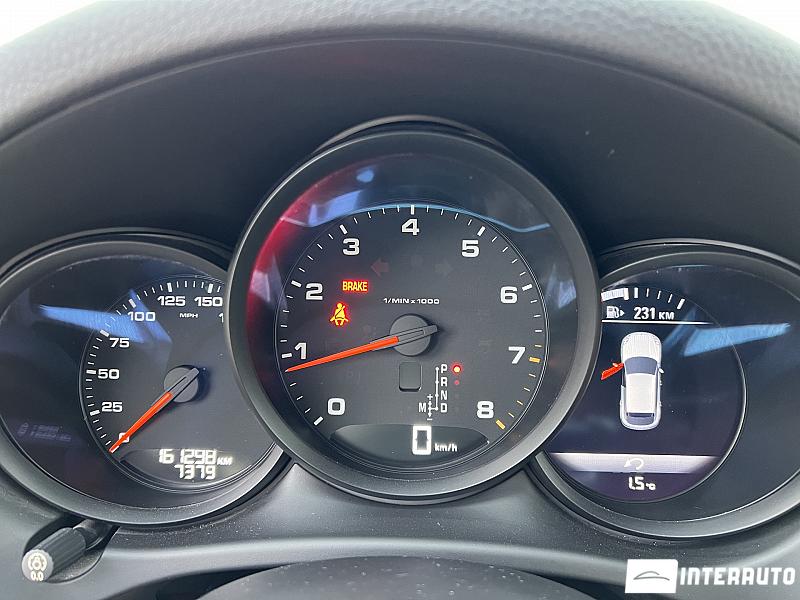 Porsche Macan 8 porsche macan 2017