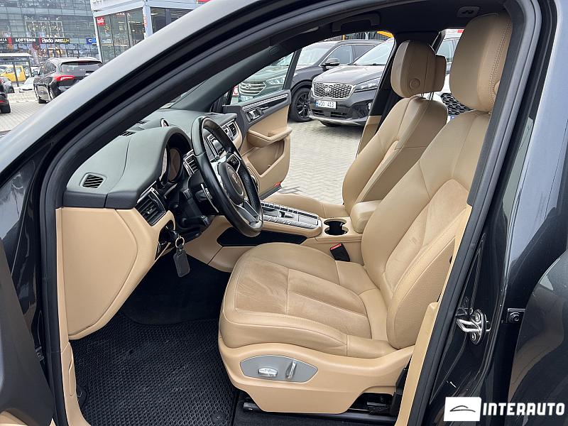 Porsche Macan 5 porsche macan 2017