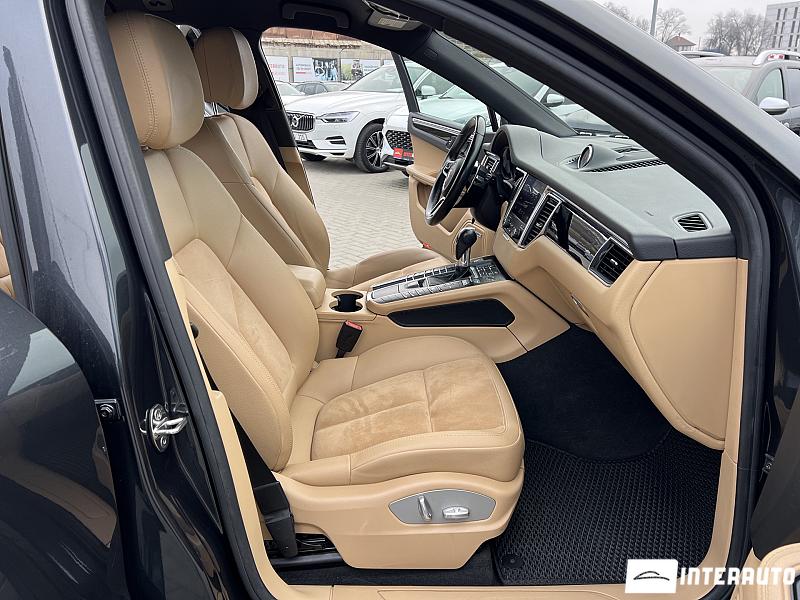 Porsche Macan 16 porsche macan 2017