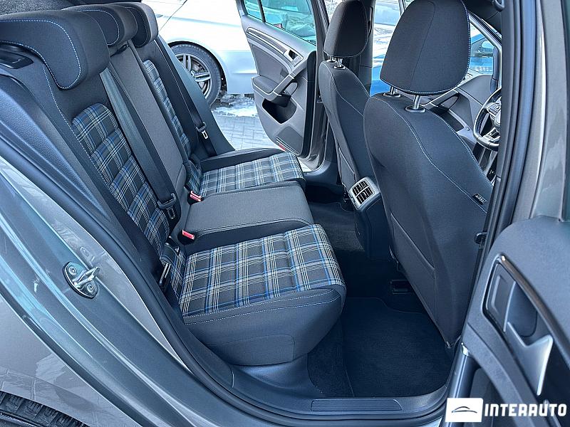 Volkswagen Golf GTE 21 volkswagen golf gte 2015