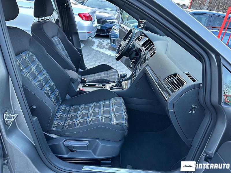 Volkswagen Golf GTE 5 volkswagen golf gte 2015