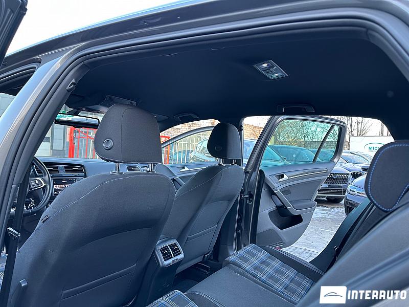 Volkswagen Golf GTE 19 volkswagen golf gte 2015