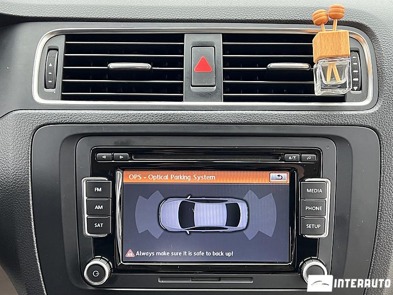 Volkswagen Jetta 9 volkswagen jetta 2014