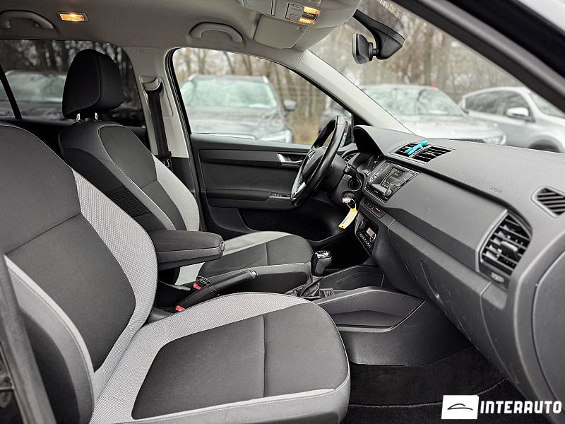 Skoda Fabia 18 skoda fabia 2016