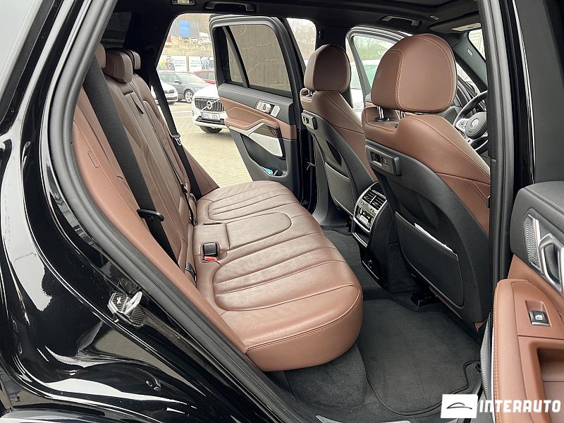 BMW X5 4.0i 16 bmw x5 4.0i 2021