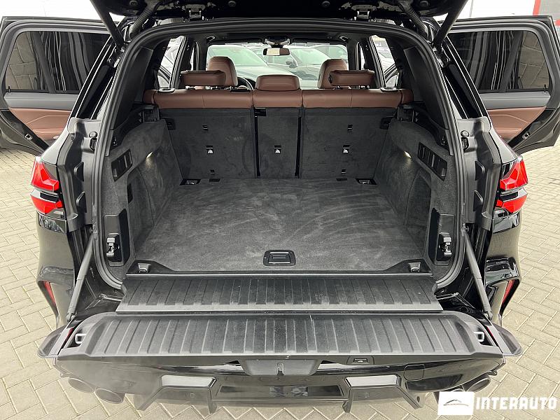 BMW X5 4.0i 26 bmw x5 4.0i 2021