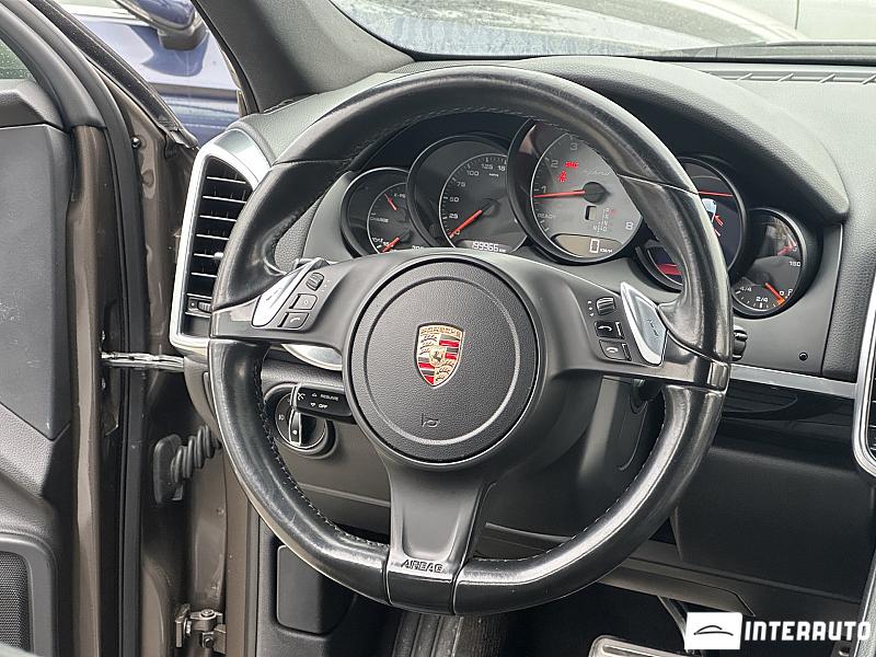 Porsche Cayenne S Hybrid 7 porsche cayenne s hybrid 2014