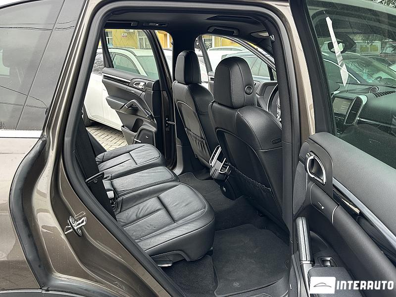 Porsche Cayenne S Hybrid 15 porsche cayenne s hybrid 2014