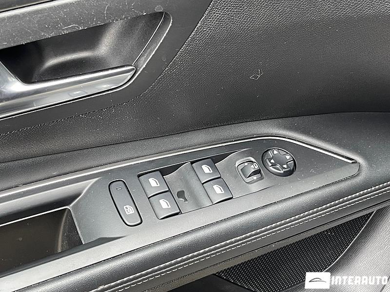 Peugeot 5008 17 peugeot 5008 2019