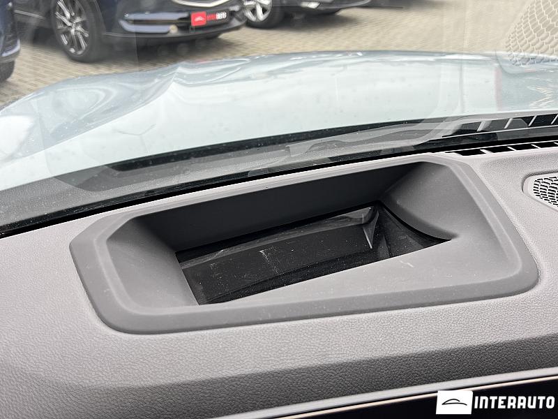 BMW 330E 9 bmw 330e 2023