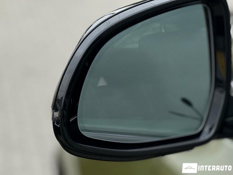 BMW X7 4.0i 6 bmw x7 4.0i 2022