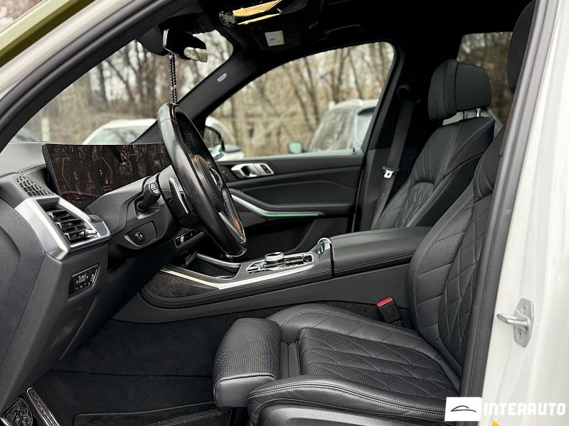 BMW X7 4.0i 10 bmw x7 4.0i 2022