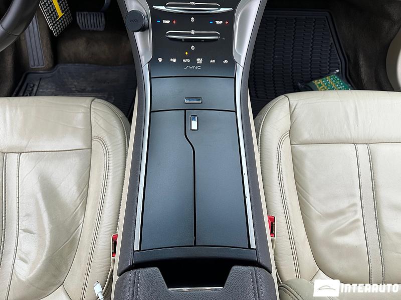 Lincoln MKZ 14 lincoln mkz 2015