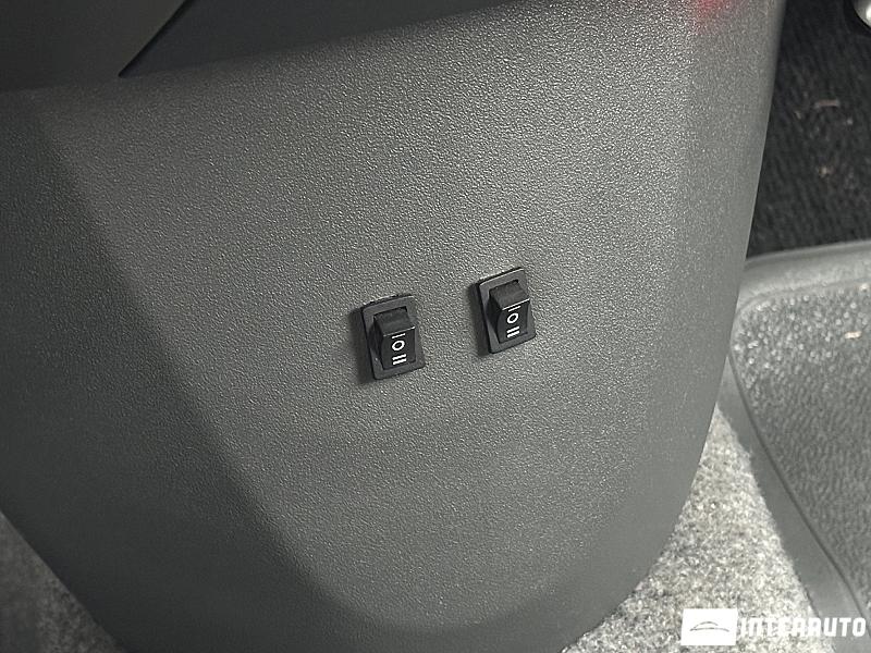 Toyota Prius 18 toyota prius 2007