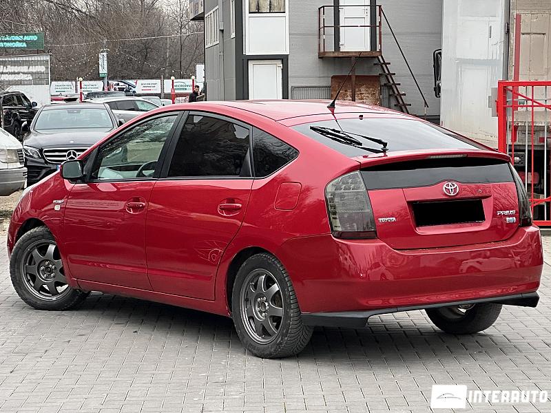 Toyota Prius 4 toyota prius 2007
