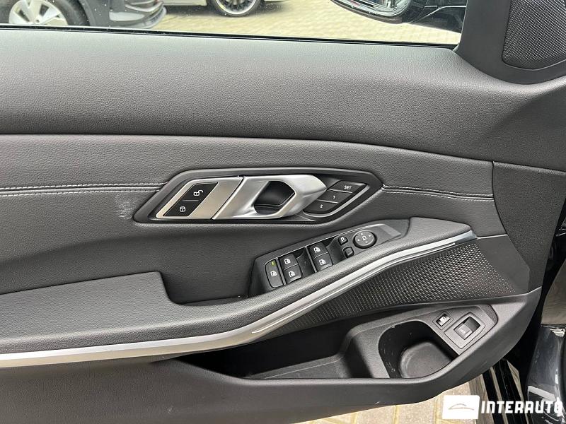 BMW 330E 7 bmw 330e 2020