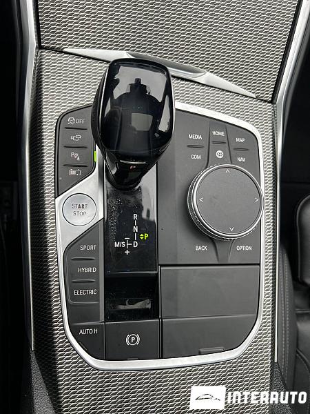 BMW 330E 18 bmw 330e 2020