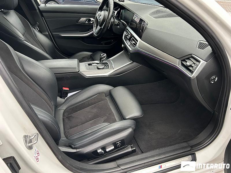 BMW 330E 18 bmw 330e 2020