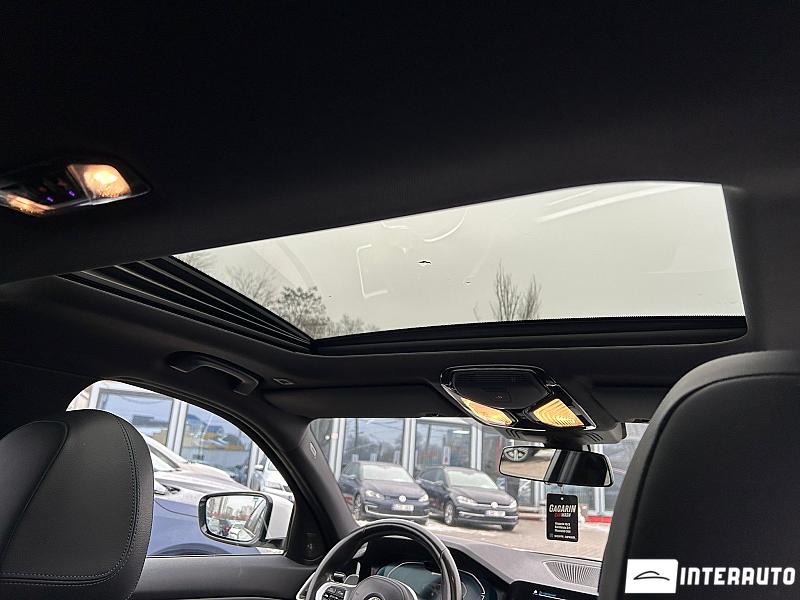 BMW 330E 19 bmw 330e 2020