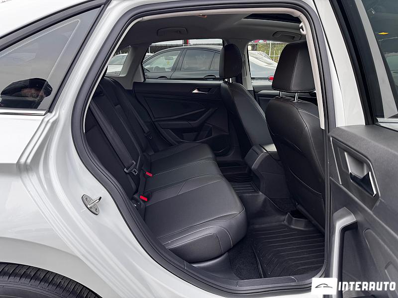 Volkswagen Jetta 15 volkswagen jetta 2020