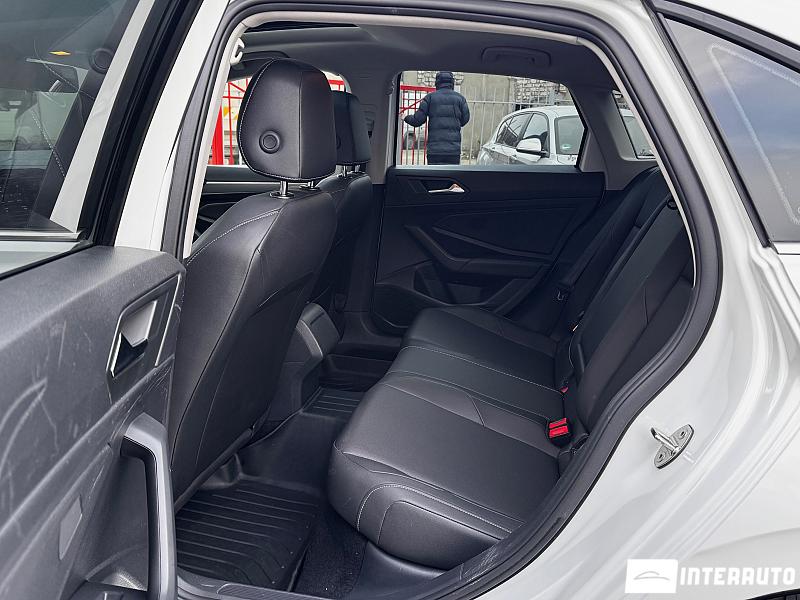 Volkswagen Jetta 14 volkswagen jetta 2020