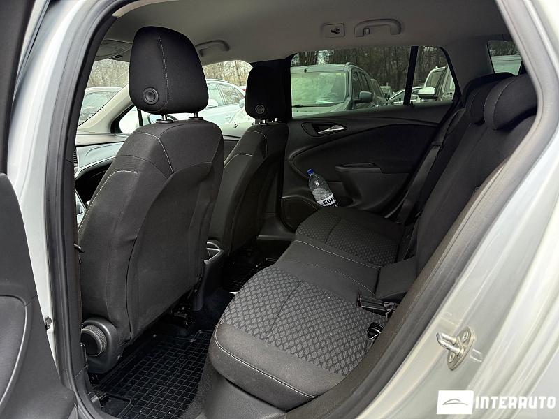 Opel Astra 16 opel astra 2017