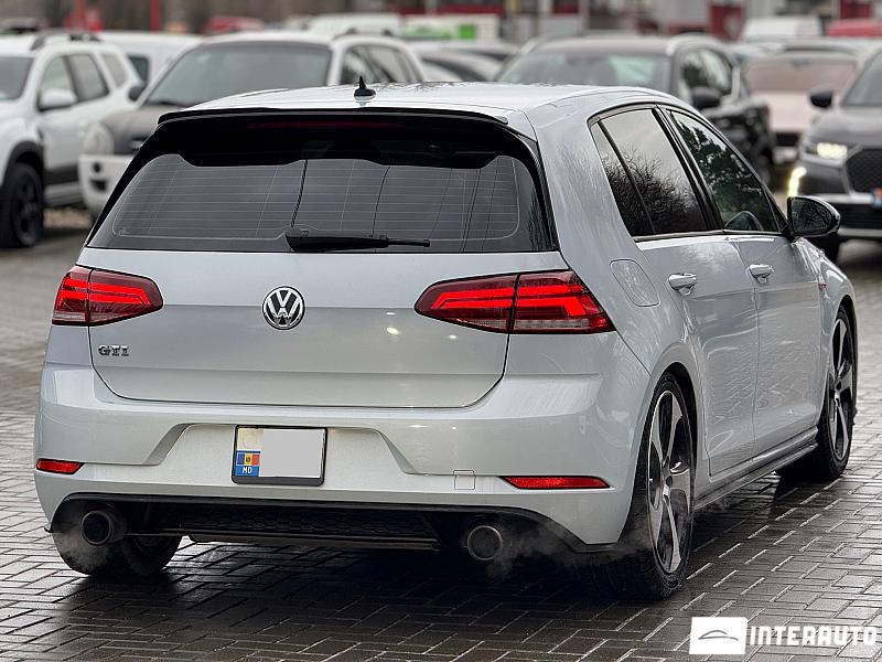 Volkswagen Golf GTI 2 volkswagen golf gti 2017