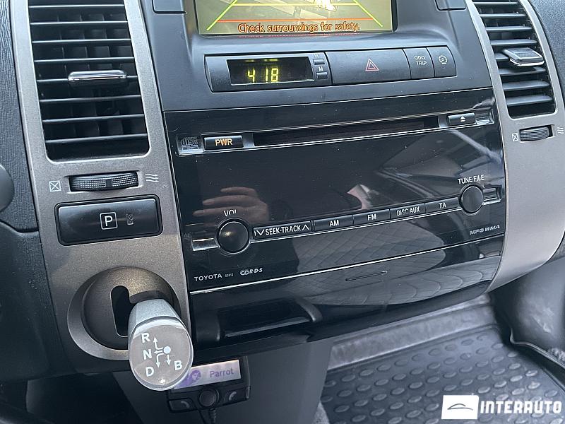 Toyota Prius 11 toyota prius 2008