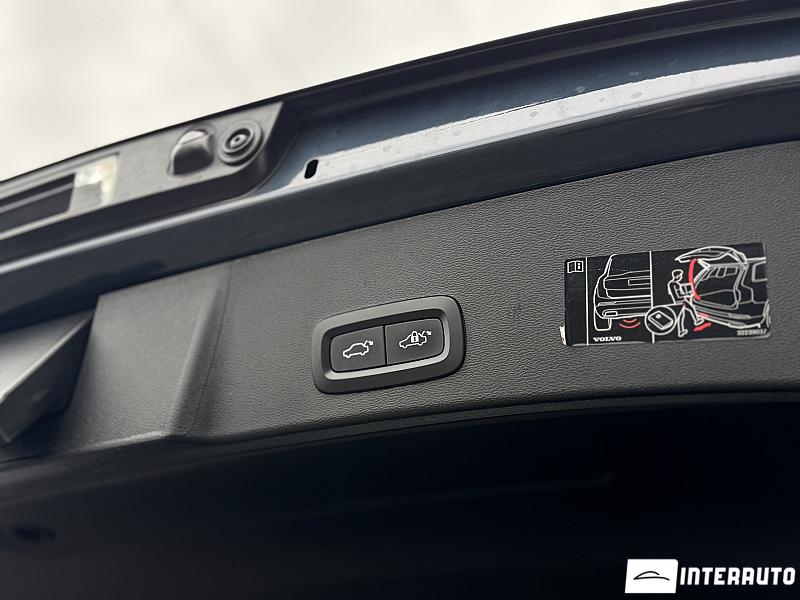 Volvo XC 40 6 volvo xc 40 2021