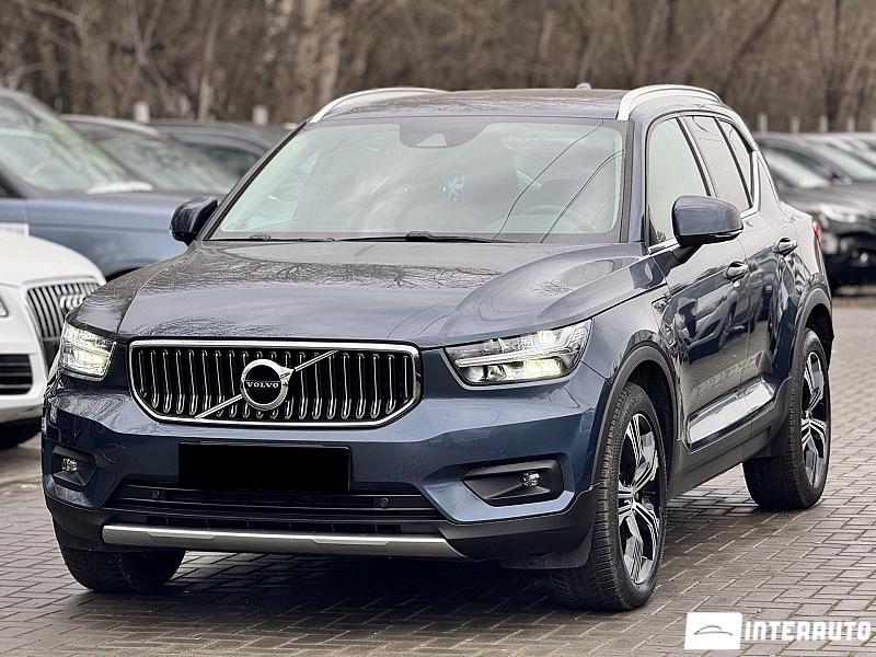 volvo xc 40 2021