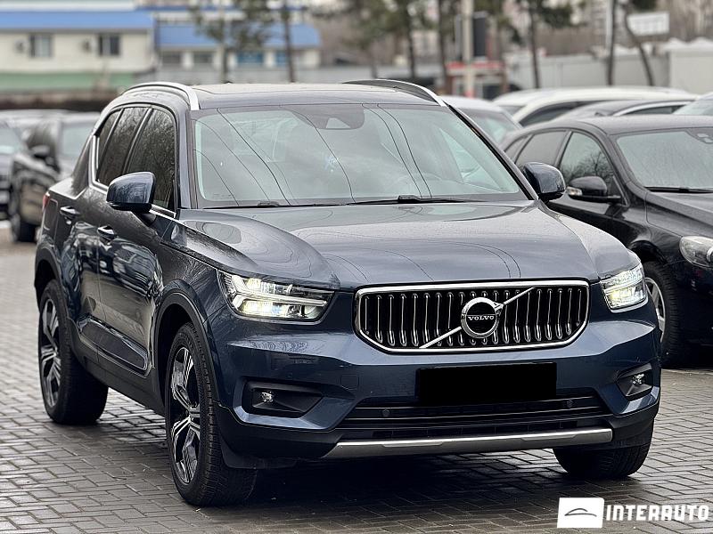 Volvo XC 40 3 volvo xc 40 2021