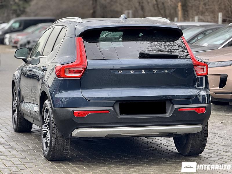 Volvo XC 40 2 volvo xc 40 2021