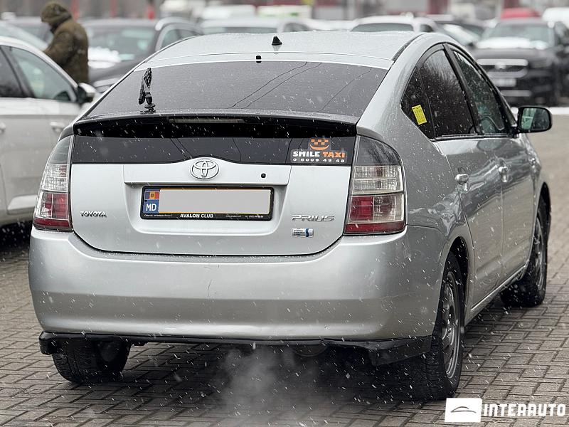Toyota Prius 2 toyota prius 2009